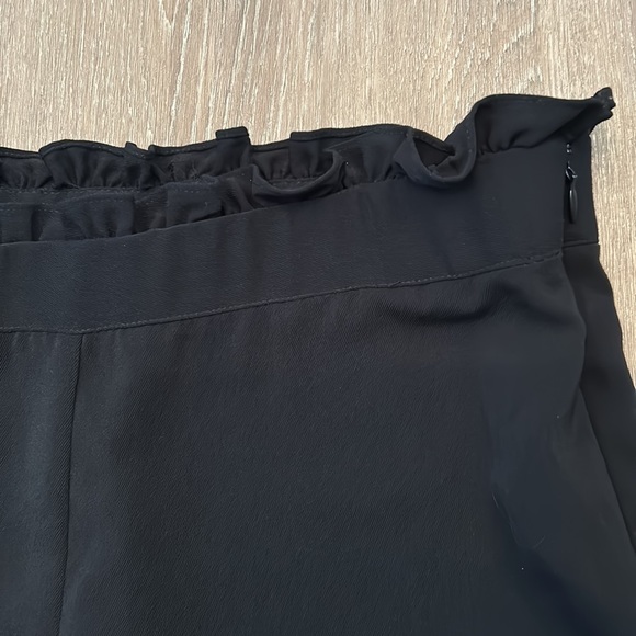 Nanette Lepore Ruffled Waisted Pants - Picture 2 of 6